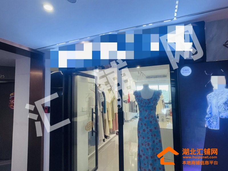 上海路大美国际内75㎡精装女装工作室转让！