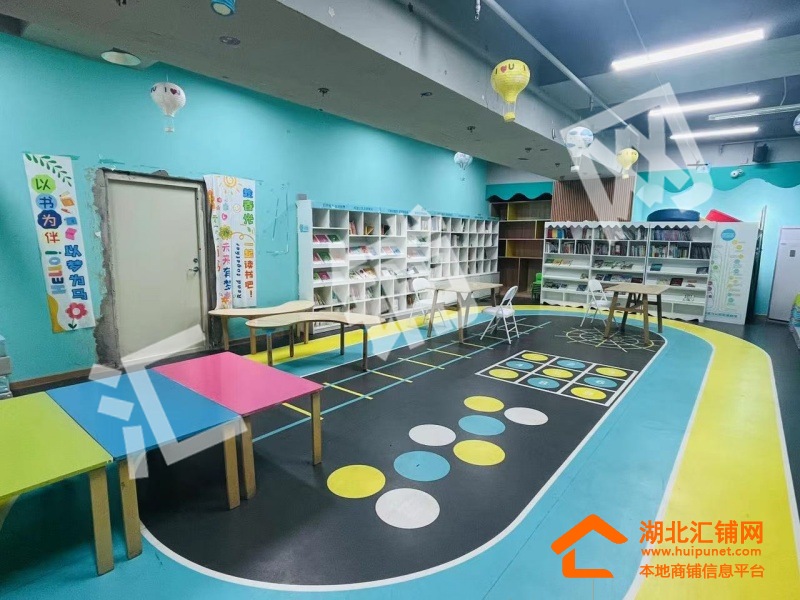 張灣區(qū)陽光棲谷臨街370㎡精裝店鋪轉(zhuǎn)讓！