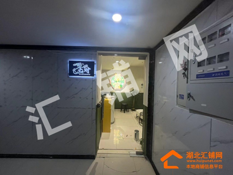 张湾区万达B座170㎡自助棋牌转让！