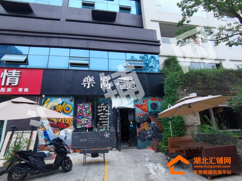 京东路和昌三期临街57㎡精装酒馆转让